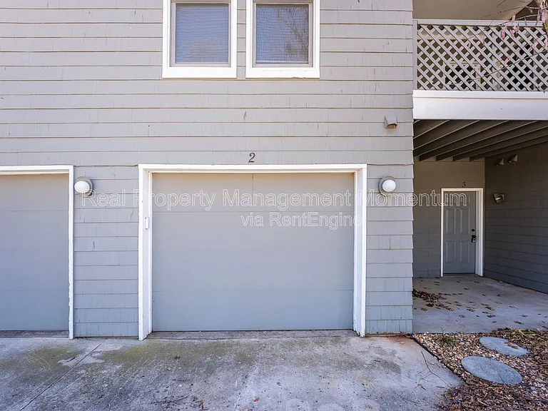 930 E Primrose St #A-2 — Photo 27