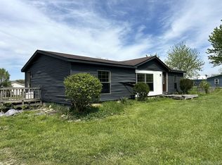 5151 Huntley Dr, Holly, MI 48442