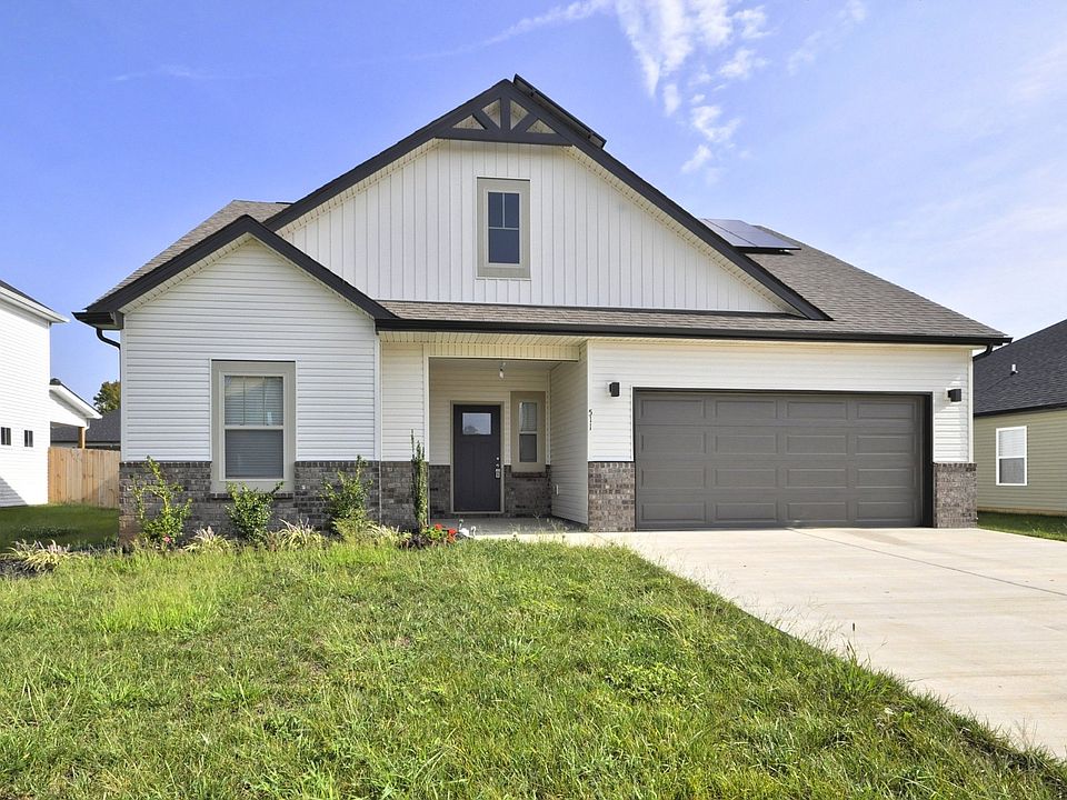 1st image of 511 Latham Ct