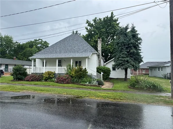 201 S 2nd St, Georgetown, IL 61846