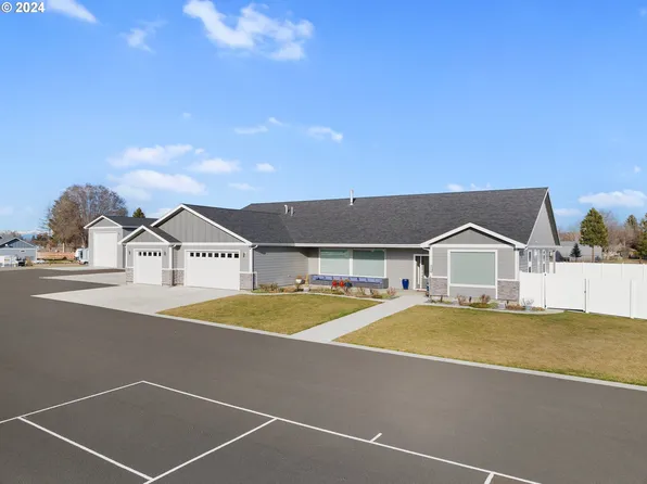 1345 Hughes Ln, Baker City, OR 97814