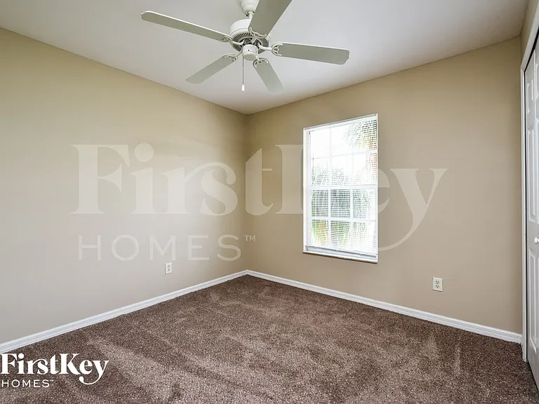 117 Blackstone Dr — Photo 11