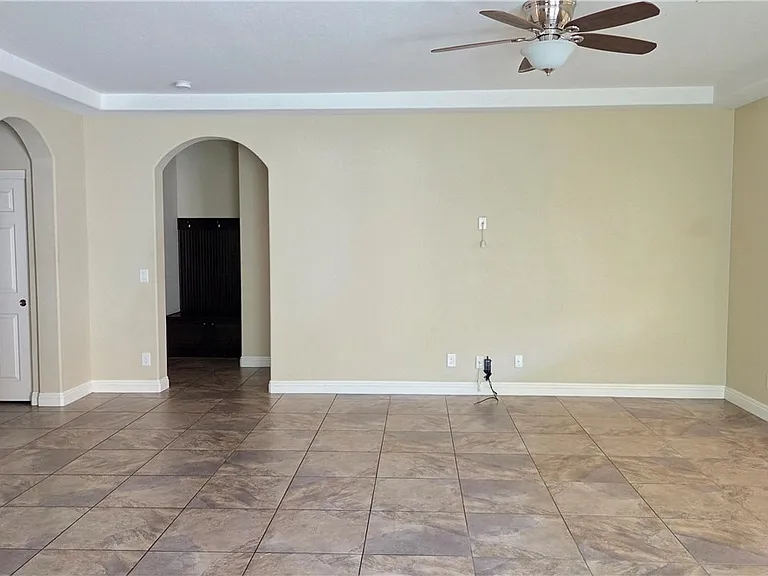 167 Augusta Course Ave — Photo 3