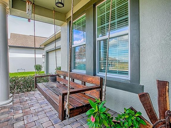 4th image of 417 BLUE CYPRESS DRIVE