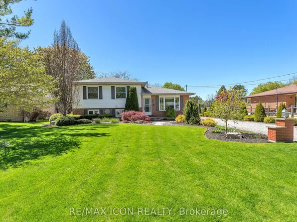267 Victoria St, North Middlesex, ON N0M 2K0