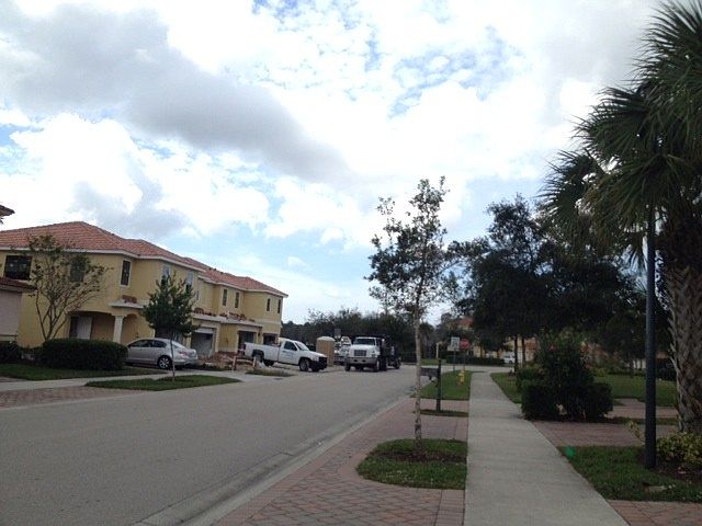 2nd image of 15087 Summit Place Cir
