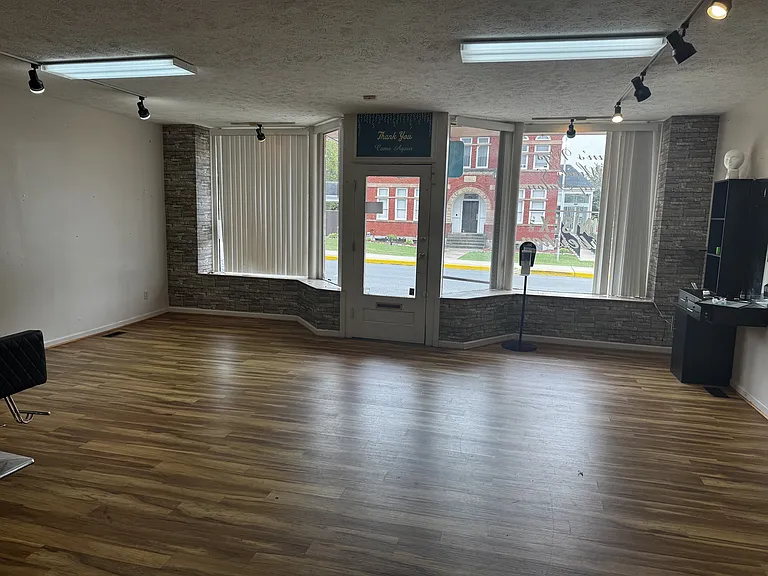 421 S Raleigh St #1 — Photo 5