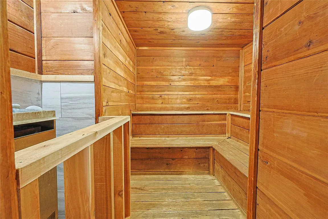 423 Wild Irishman Rd — Photo 2