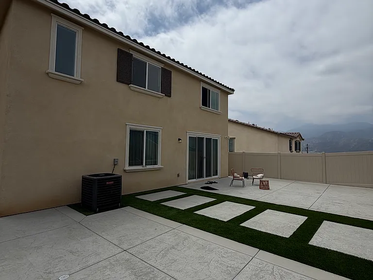 23977 Phoebe Dr — Photo 3