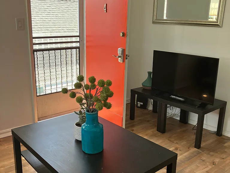 18 Breeze Ave #4 — Photo 14