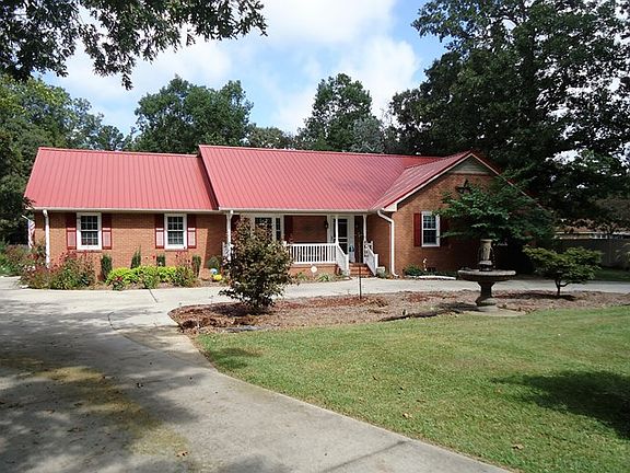 3rd image of 103 Whitney Pl