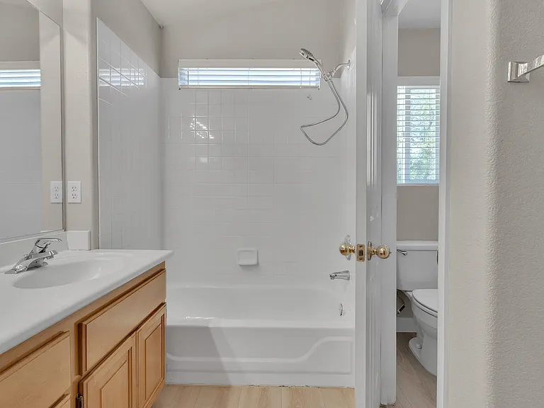 1568 Lamplight Village Ln — Photo 39