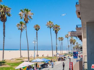 1309 Ocean Front Walk, Venice, CA 90291