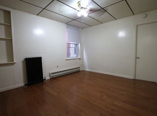 25 S 21st St #3, Philadelphia, PA 19103