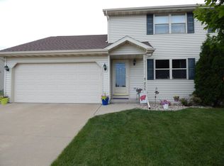 806 Saunders Rd, Kaukauna, WI 54130