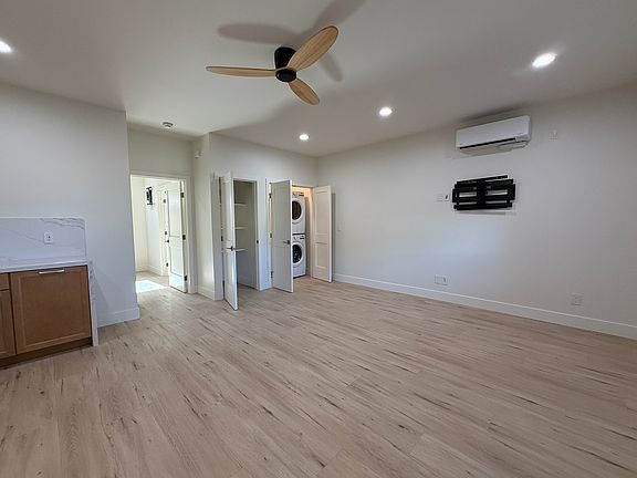 5th image of 4245 Juneau Cir