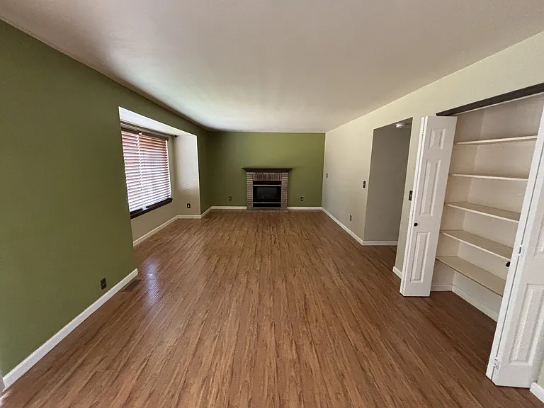 14831 E Penwood Pl — Photo 3