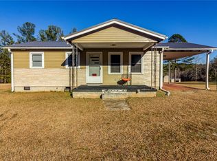 204 Chattooga Lake Rd, Mountain Rest, SC 29664