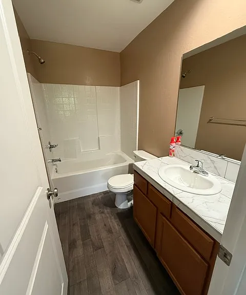 1037 Honeybell Ct — Photo 15