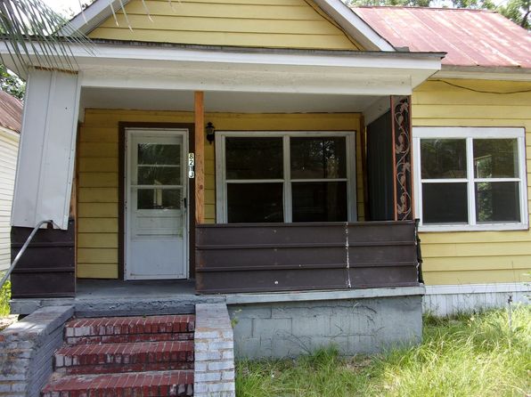 821 Pearlie Bowden Dr