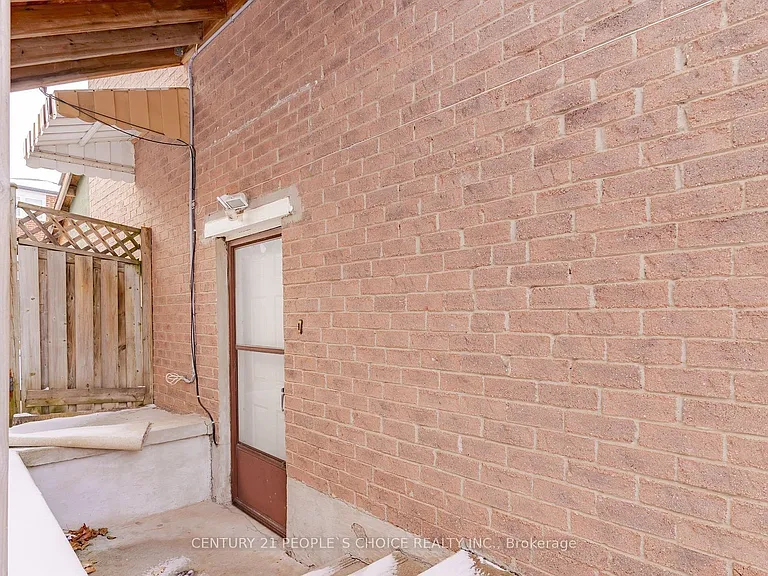 362 Kingsbridge Garden Cir #BASEMENT — Photo 4