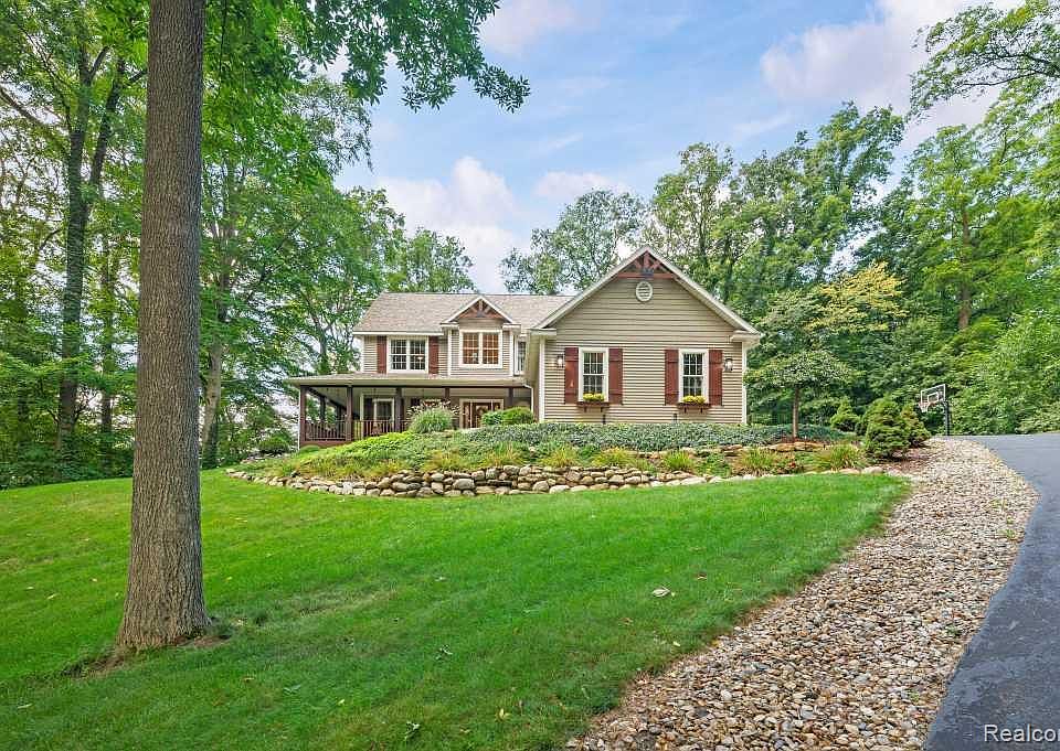 1st image of 10568 Garr Rd