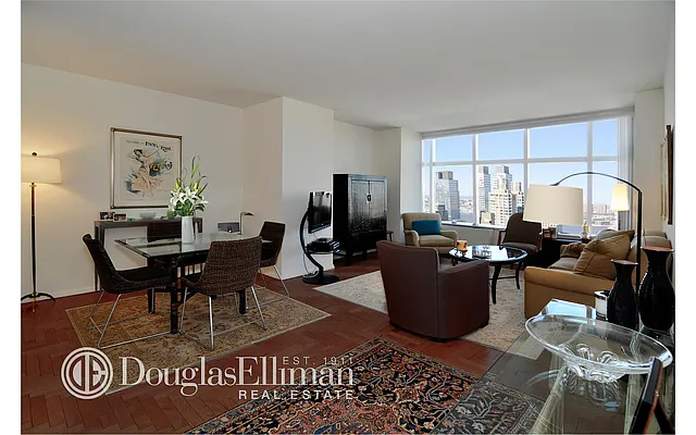 Rented by Douglas Elliman | media 17