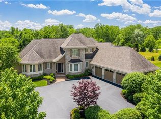 19 Hawkstone Way, Pittsford, NY 14534