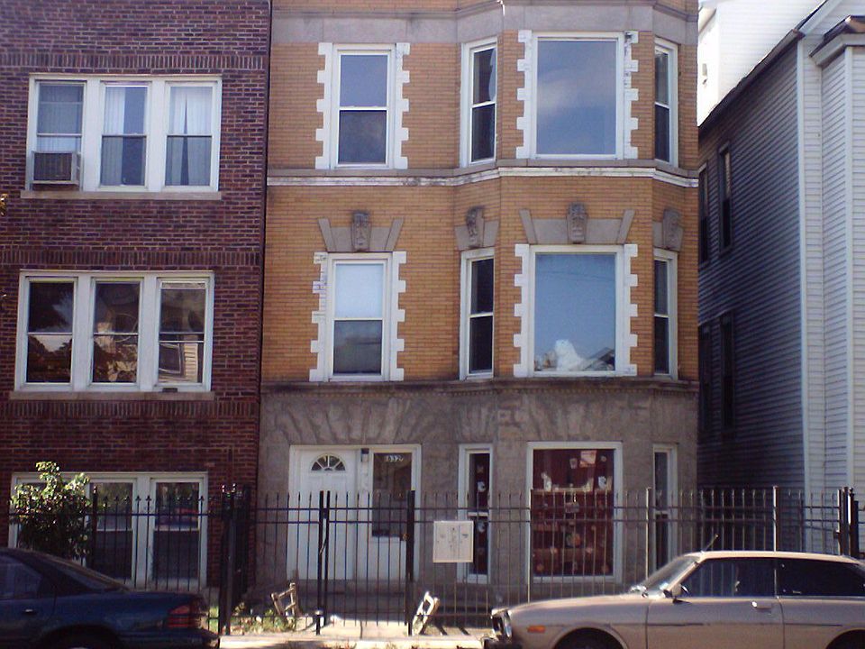 1st image of 1832 N Central Park Ave