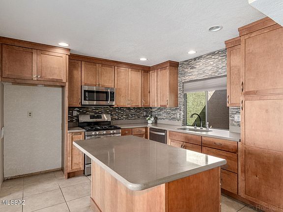5th image of 4802 E Fort Lowell Rd