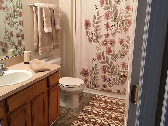 4th image of 6343 Waldon Center Dr #1