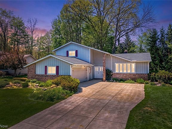 2nd image of 31885 N Roundhead Dr