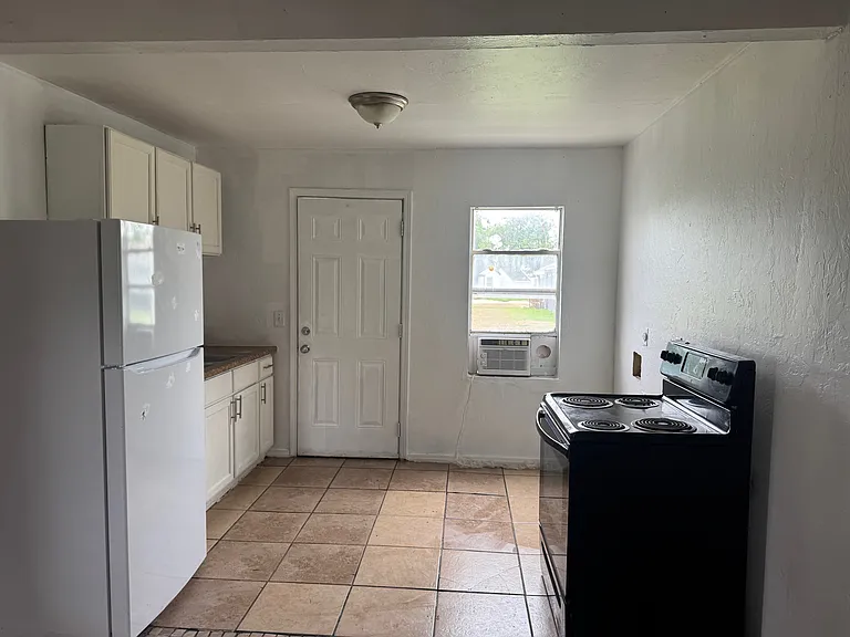 3204 S Portland Ave #90 — Photo 2