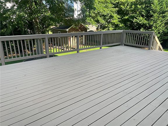 4th image of 1023 Cassina Ct