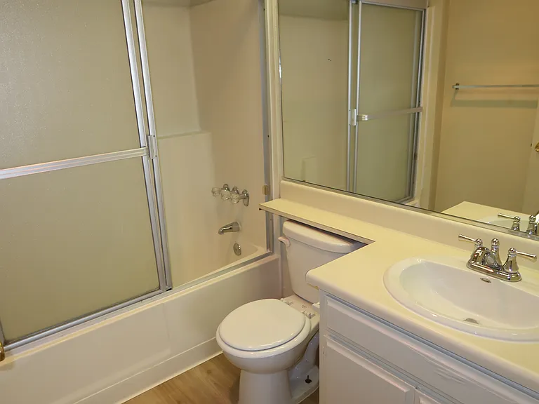 10753 Lawler St #6 — Photo 12