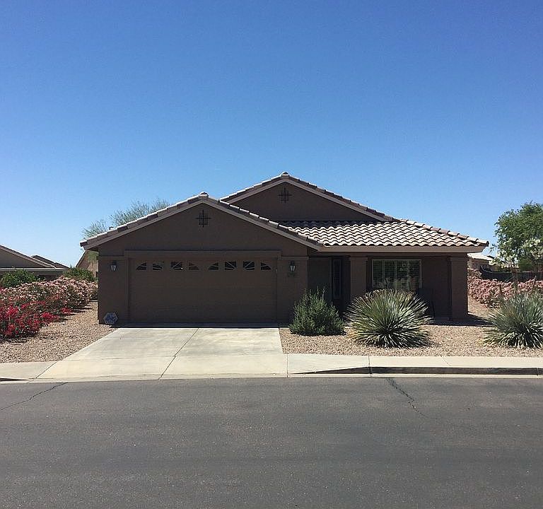 1st image of 652 S 231st Dr