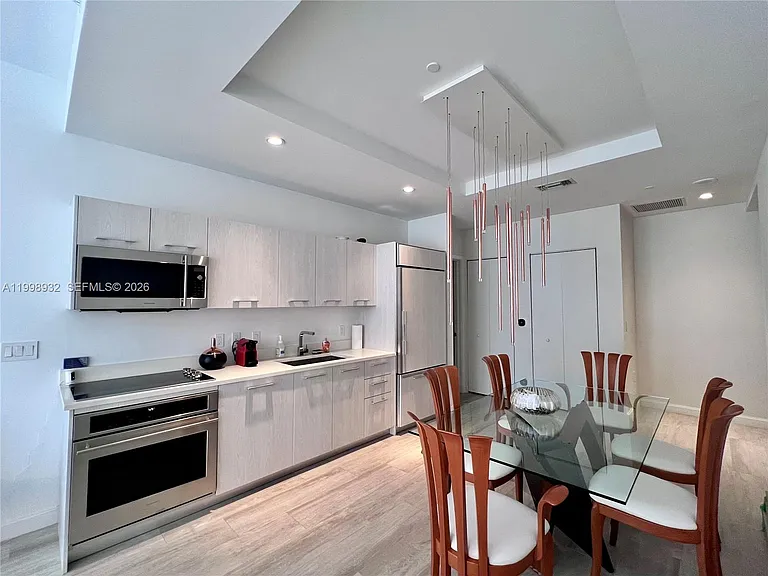 55 SW 9th St #4109 — Photo 4