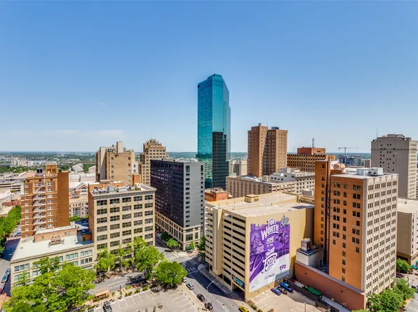 500 Throckmorton St APT 1702, Fort Worth, TX 76102