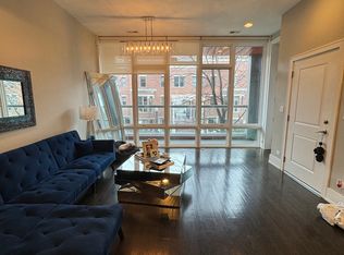 1722 W Belmont Ave APT 3, Chicago, IL 60657