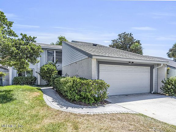 5th image of 2410 BRITTANY Court