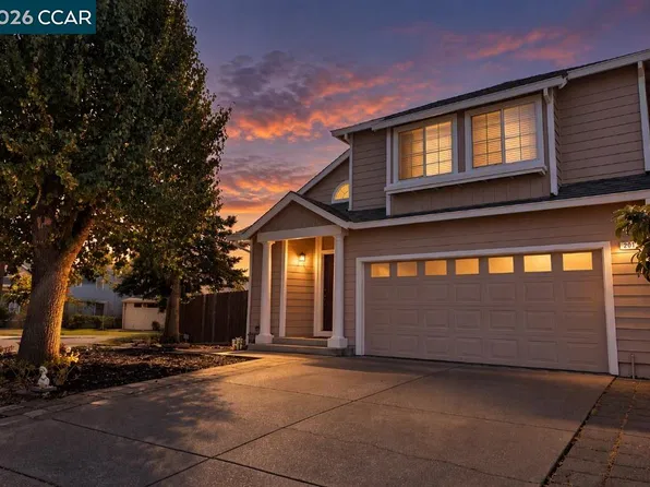 201 Fairbrook Ct, Suisun City, CA 94585