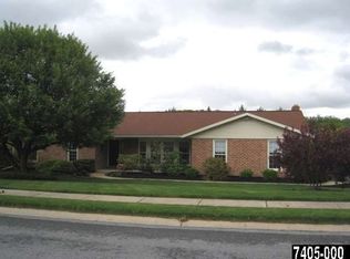 3683 Rimrock Rd, York, PA 17402