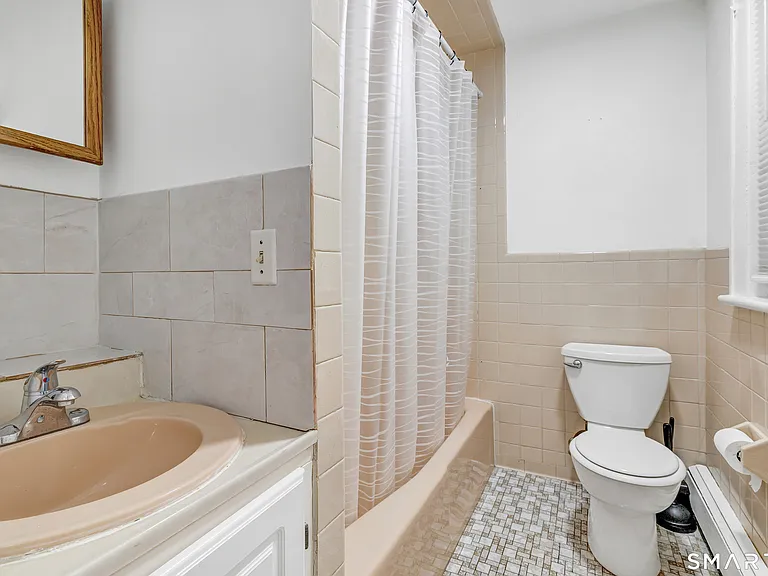 170 Huntington Tpke — Photo 12