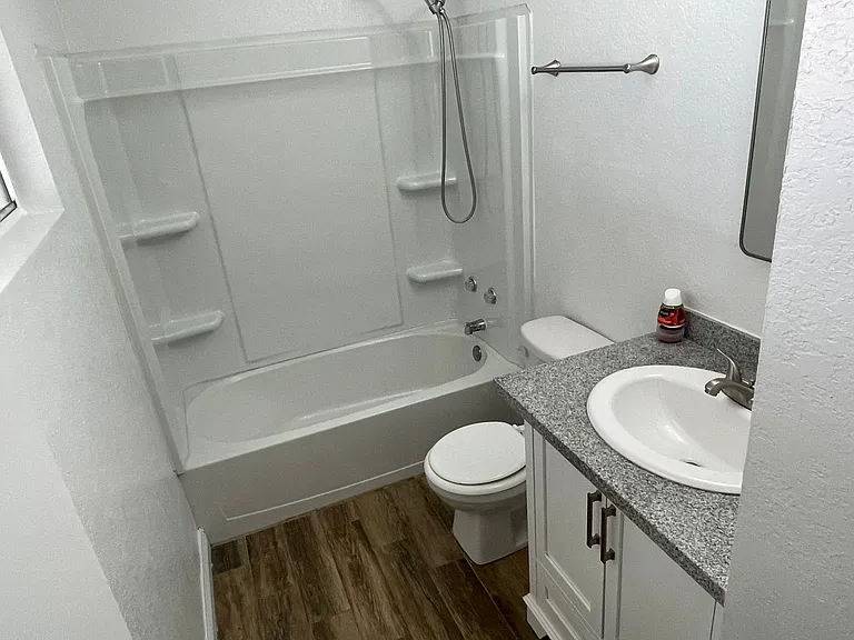 5055 Blanton Dr — Photo 24