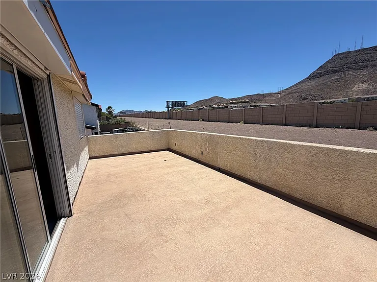 486 Tiger Lily Way — Photo 10