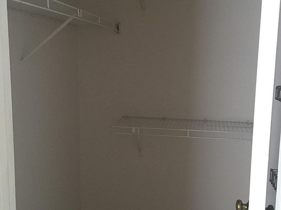 4th image of 1600 Park Cir APT 308