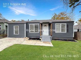3213 Bideker Ave, Fort Worth, TX 76105