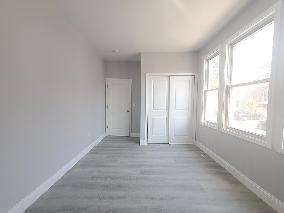 2nd image of 141 Fulton Ave #1A