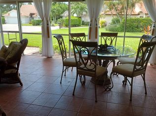 1501 Kenridge Pl, Naples, FL 34104
