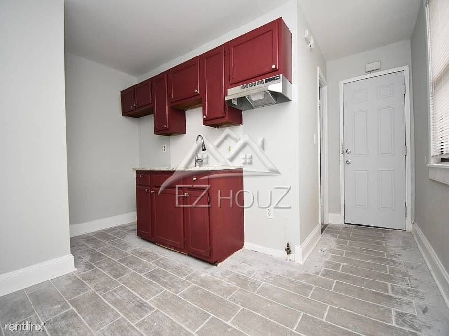 Gallery Images